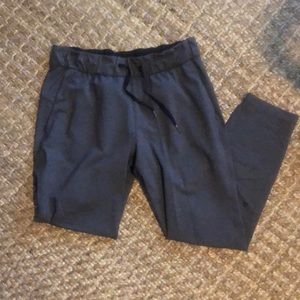 On the fly pant 28”